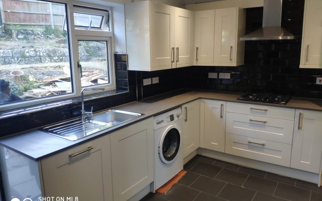 Kitchen Installation (Chatham)